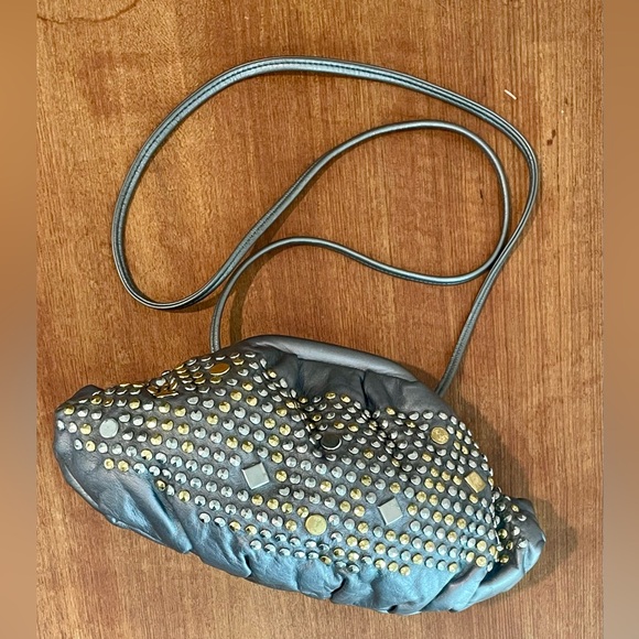 Vintage 1980s Atalla Handbags Silver Leather Metallic Studded Shoulder Bag Purse - Picture 6 of 15